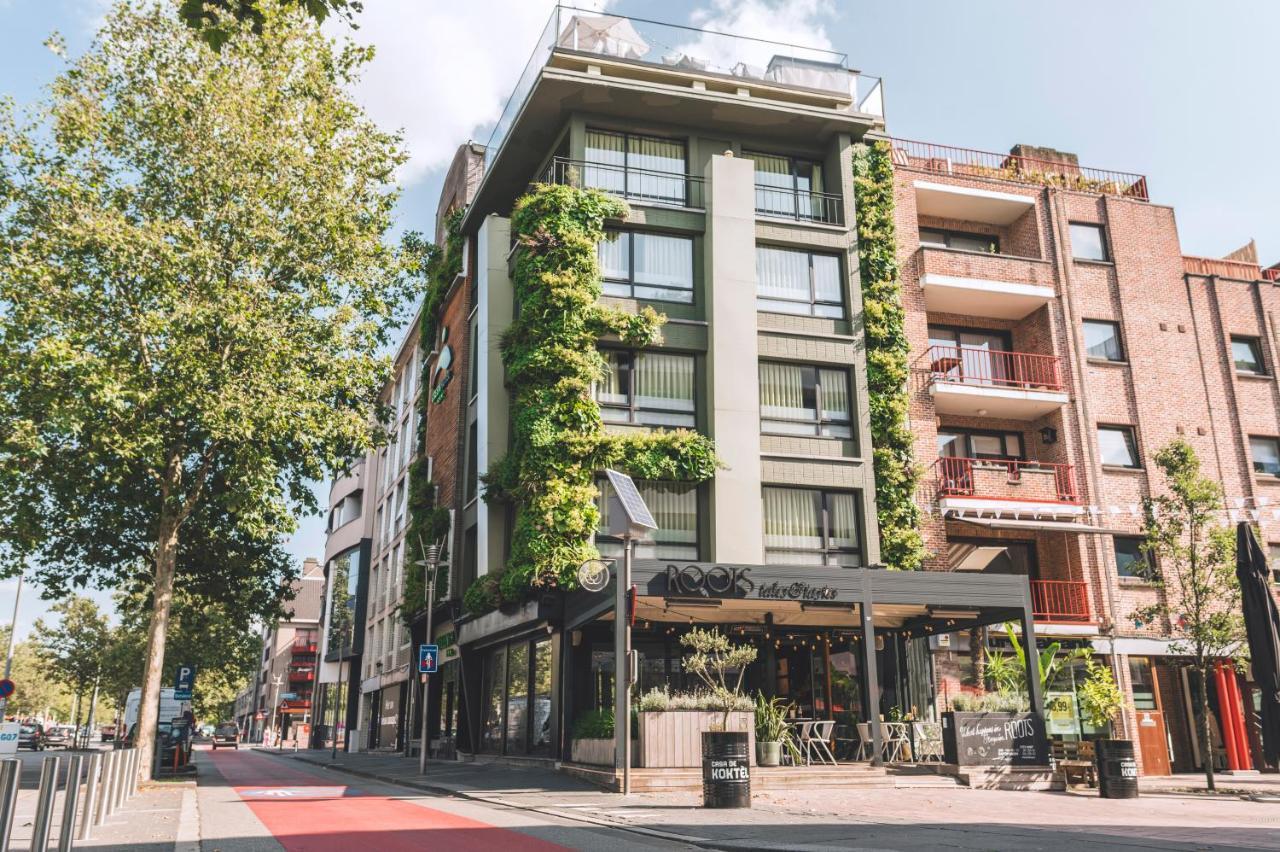 Green Hotel Генк Екстер'єр фото